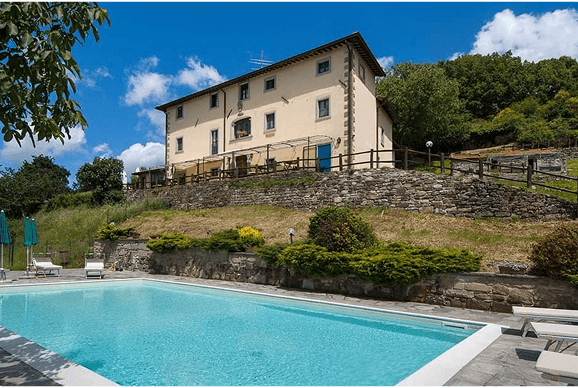 An eighteenth-century hamlet with panoramic pool